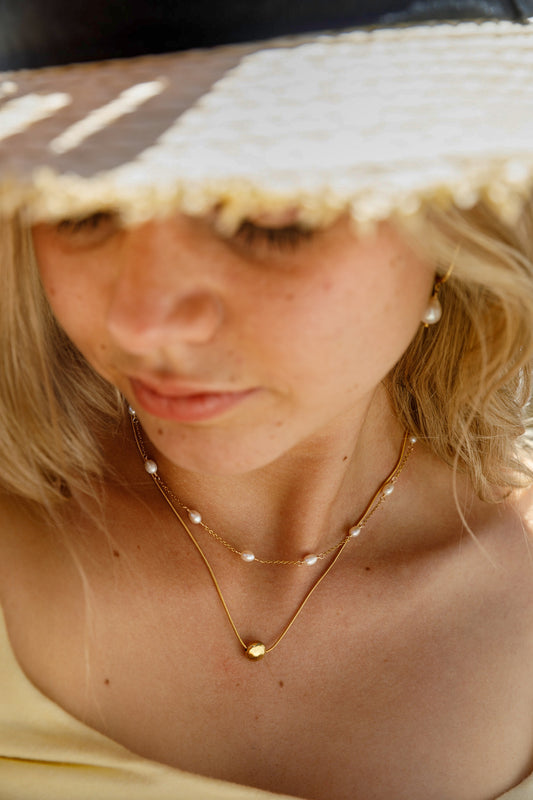 Delicate Gold Necklace With Freshwater Pearls